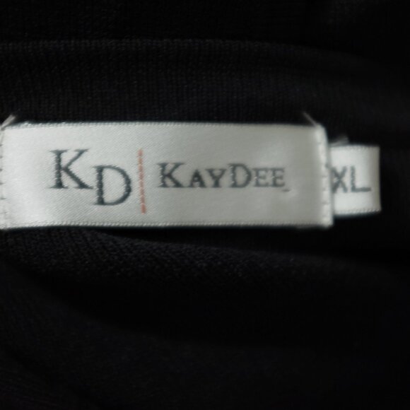 COPY - Elegant Kaydee Brand Black Top two pieces with Silver Trim size XL - Picture 9 of 11